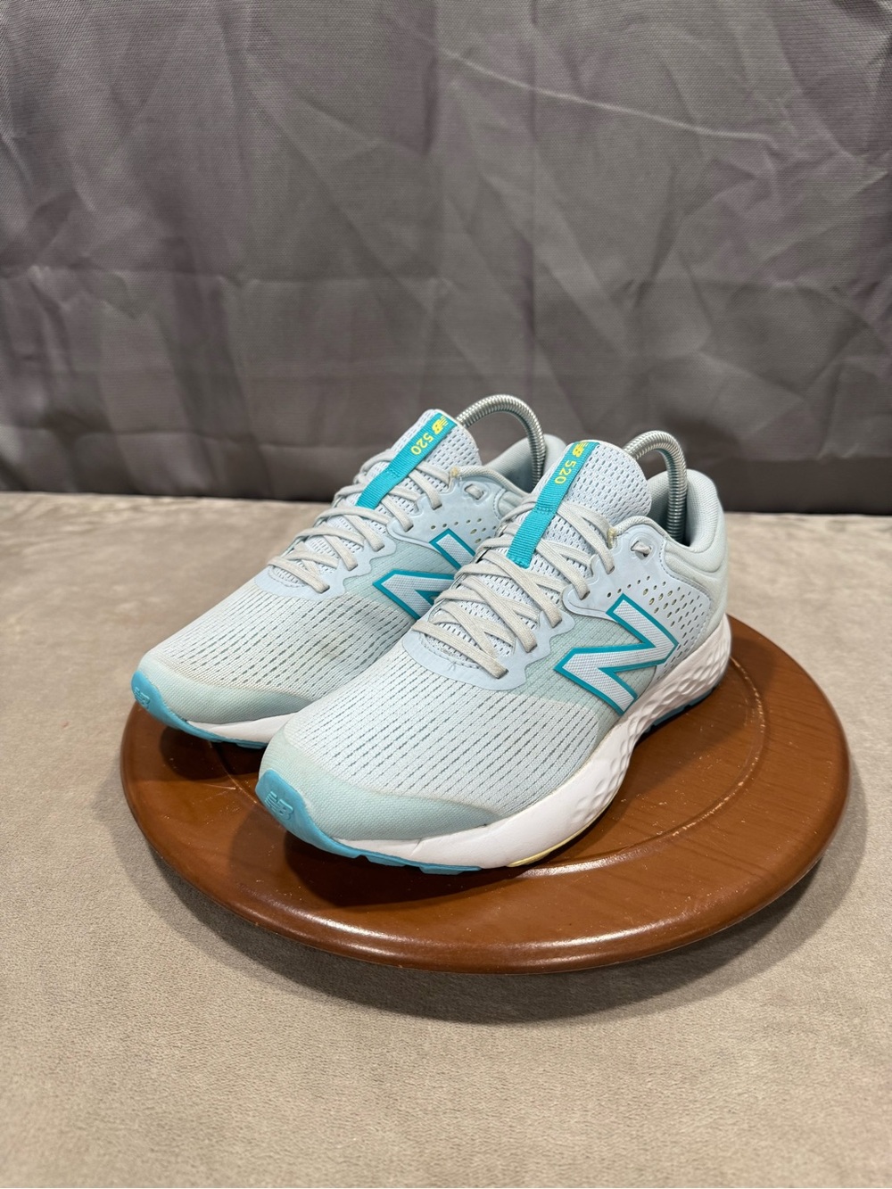 New Balance 520 V7 Light Blue Running Sneakers